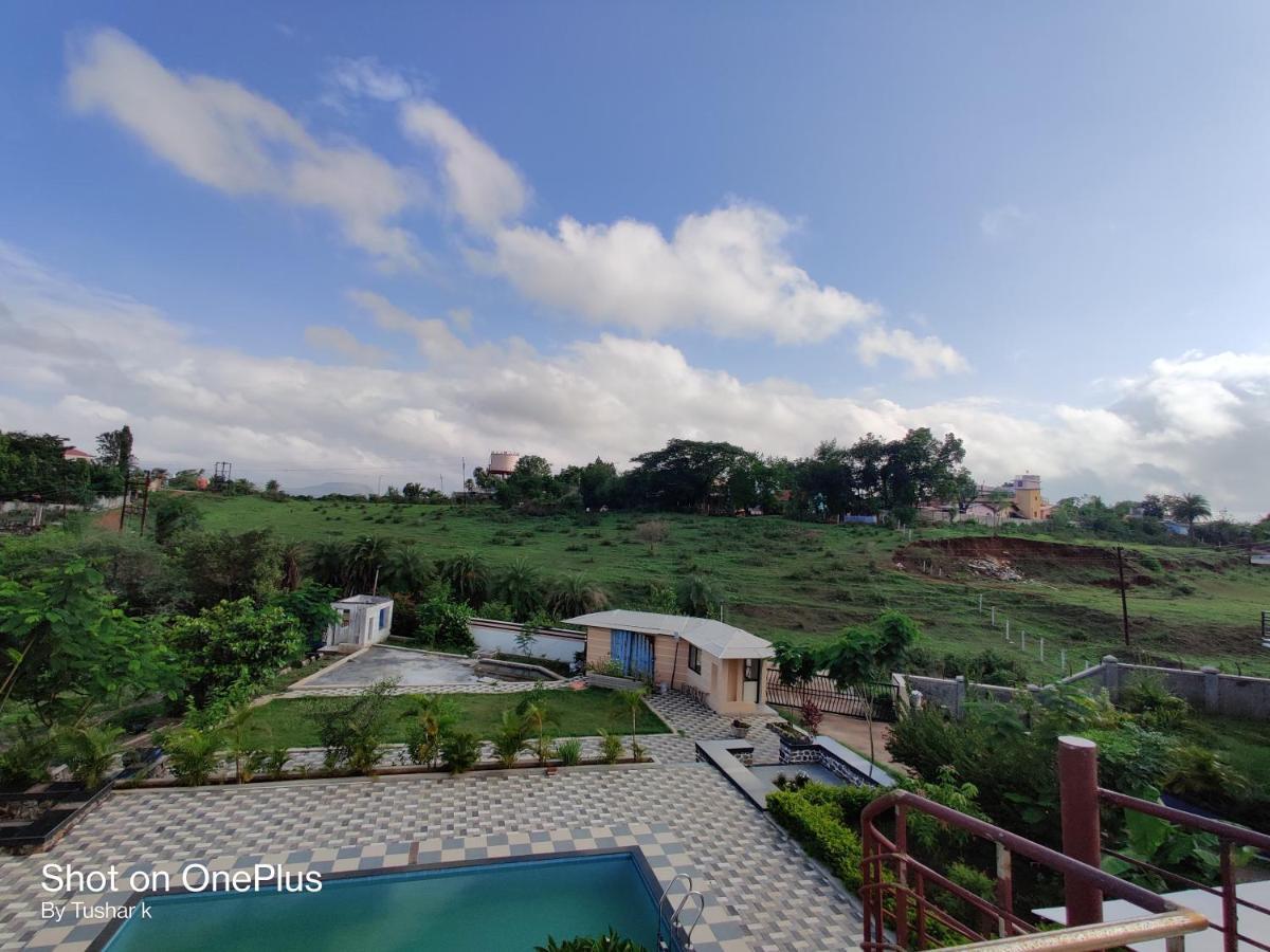 Royal Meadows Igatpuri 2Bhk Poolside Villa Eksteriør billede