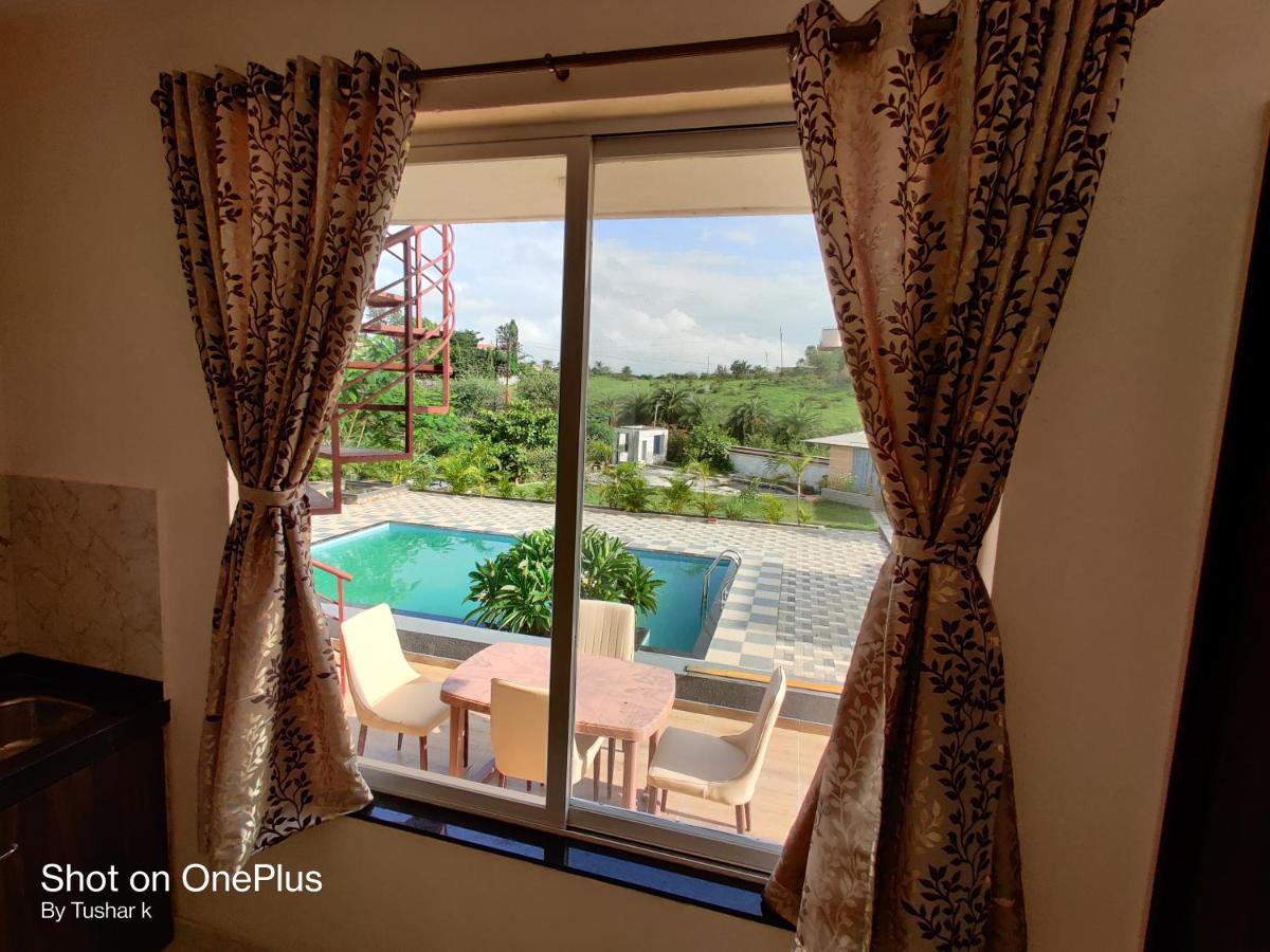 Royal Meadows Igatpuri 2Bhk Poolside Villa Eksteriør billede